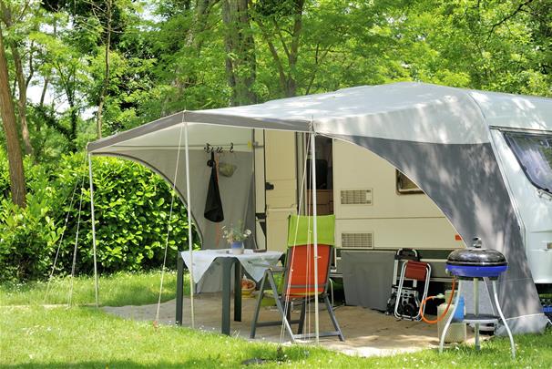 CAMPING LES FORGES ***
