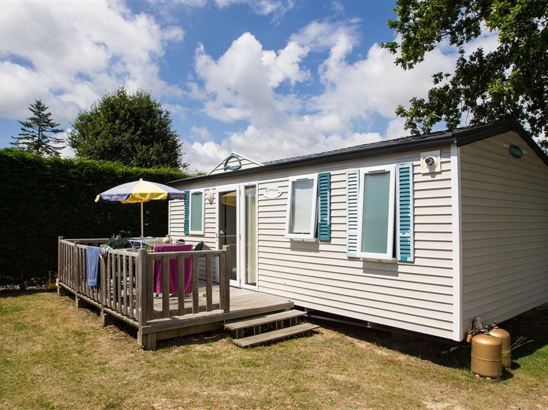 outside - Mobile home rental in Pornichet - European Cottage - 4/6 people - 3 star Pornichet campsite with indoor heated pool - CAMPING LES FORGES ***